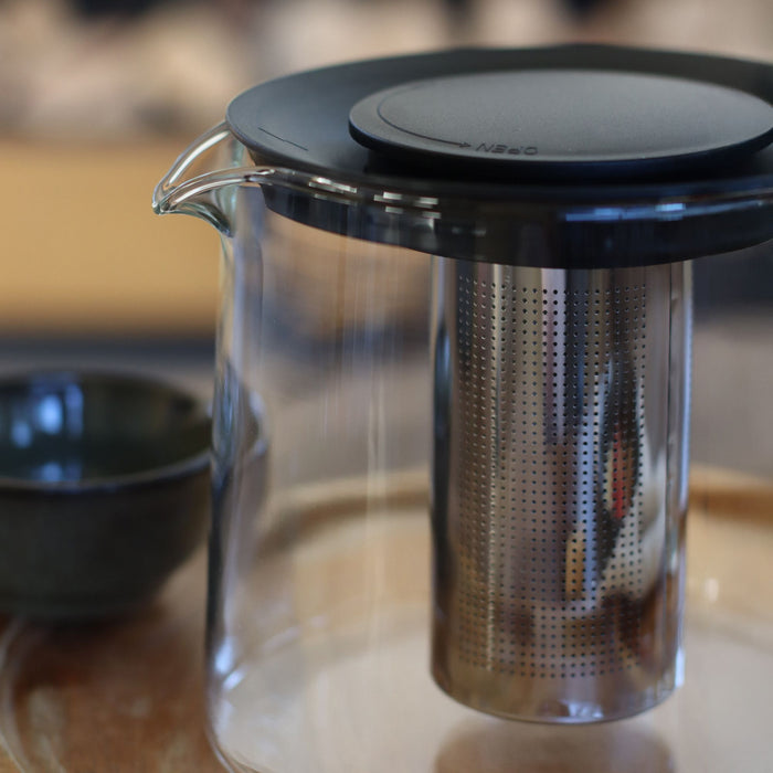 Théière Kamakura 1.5L en Verre avec Infuseur en Acier Inoxydable